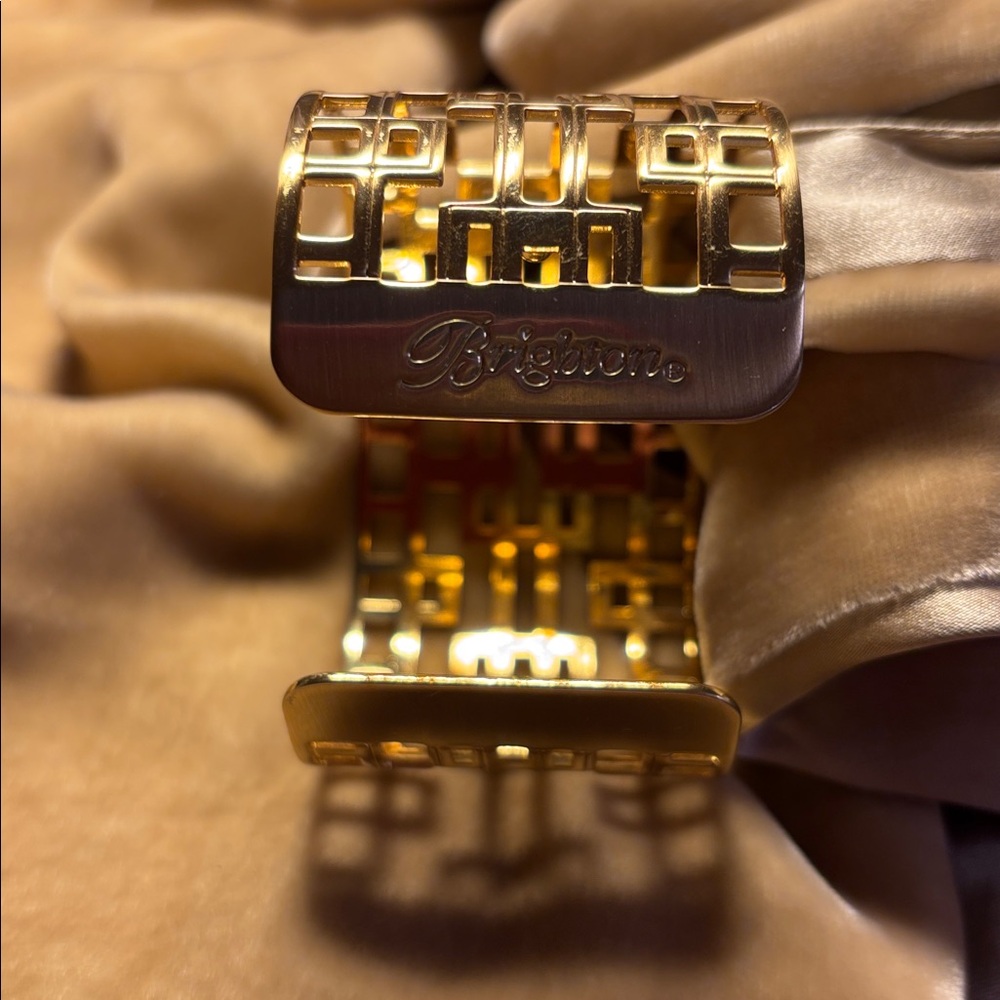 Christo London Wide Cuff by Brighton - Picture 3 of 3